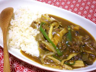 きのこと牛肉のカレー