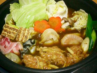 鶏団子のカレー鍋