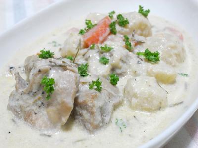 カブと鶏肉のミルク煮