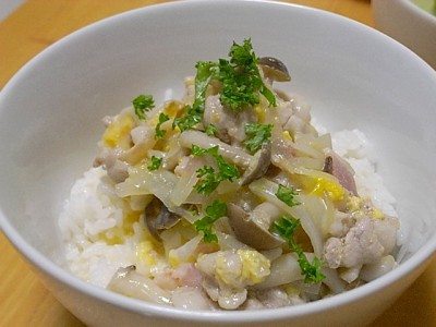 ポークカルボナーラ丼